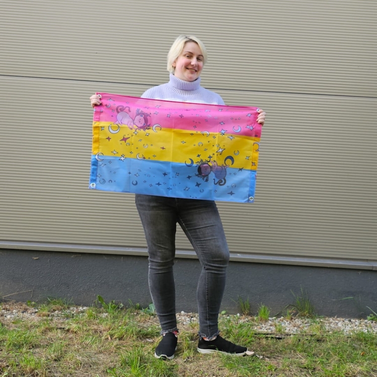 pansexual panseksualna z żabami (2).jpg