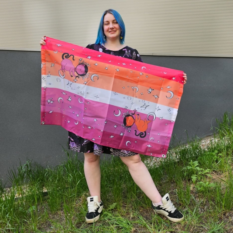 flaga z kotami queerowa bi les  (15).jpg