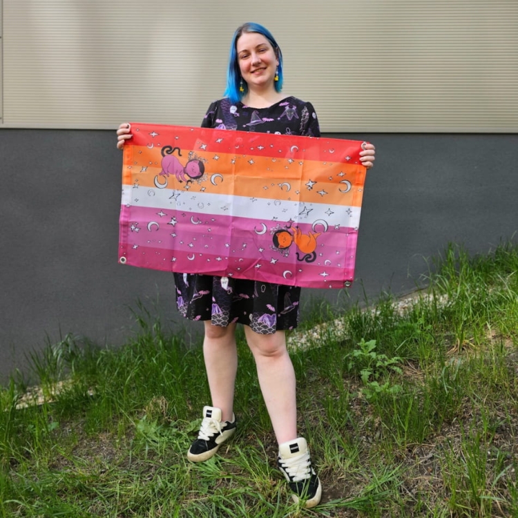 flaga z kotami queerowa bi les  (21).jpg